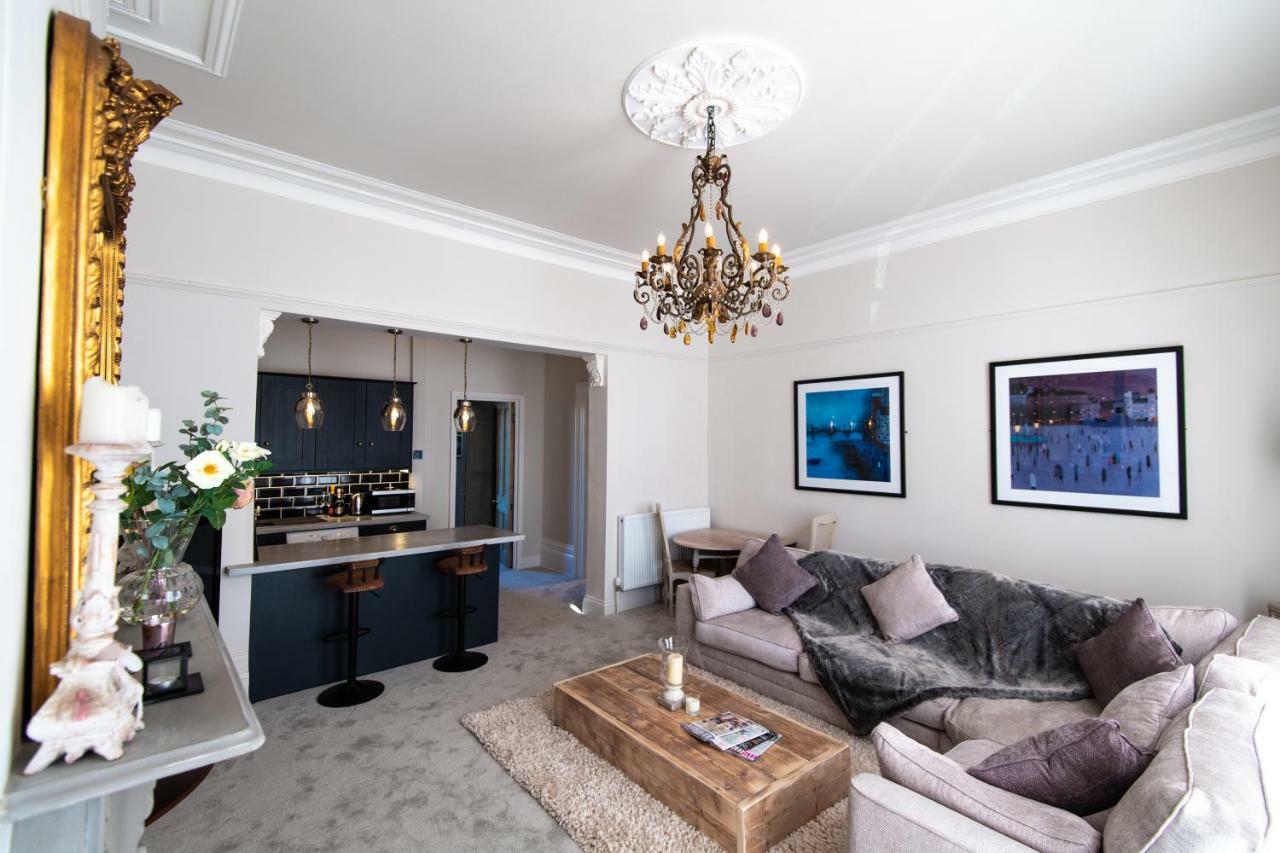 Court House Apartment Cheltenham Bagian luar foto