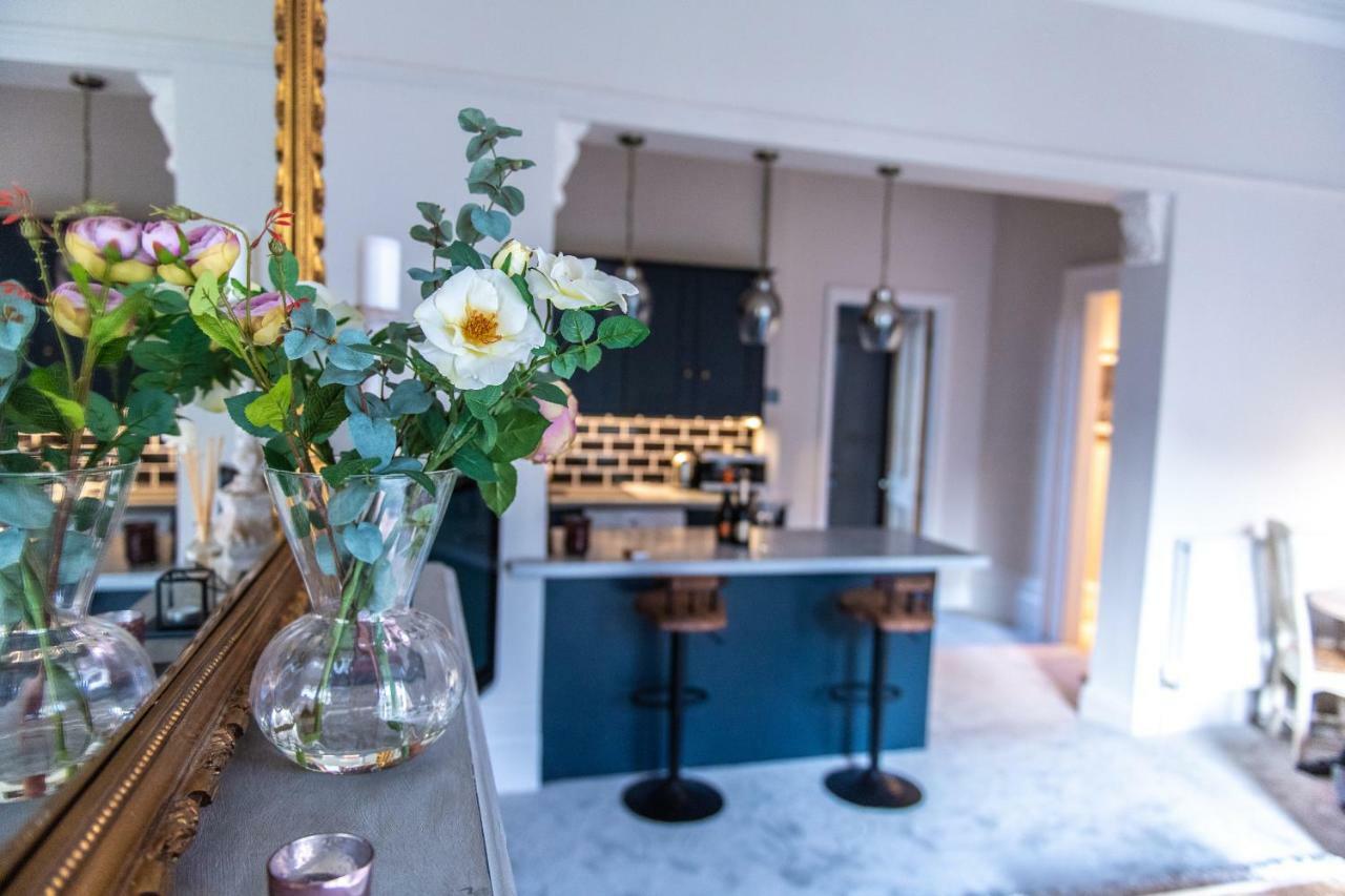 Court House Apartment Cheltenham Bagian luar foto
