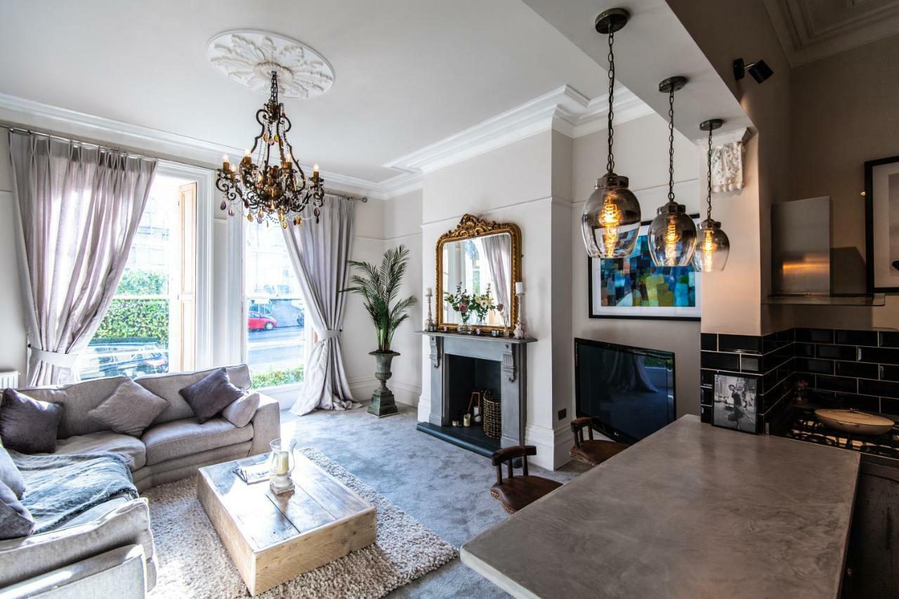 Court House Apartment Cheltenham Bagian luar foto