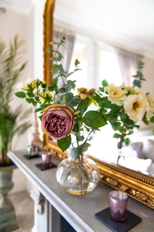 Court House Apartment Cheltenham Bagian luar foto